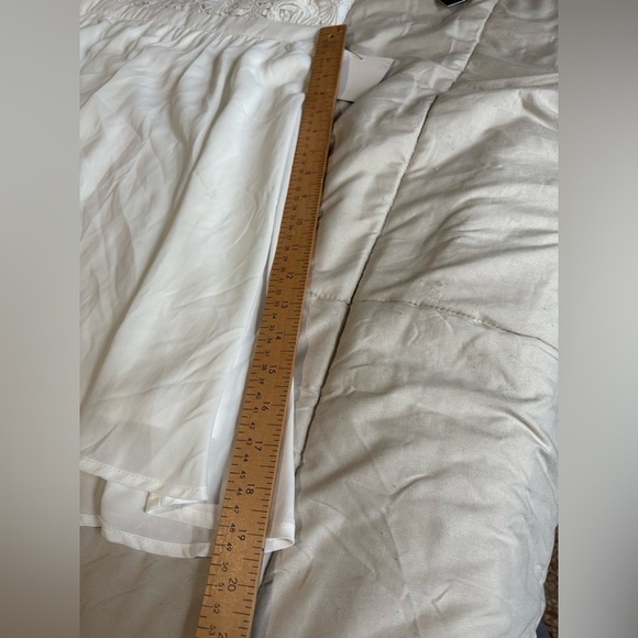 Lulus NWT size XL white lace halter skater dress lovers game - Picture 9 of 12